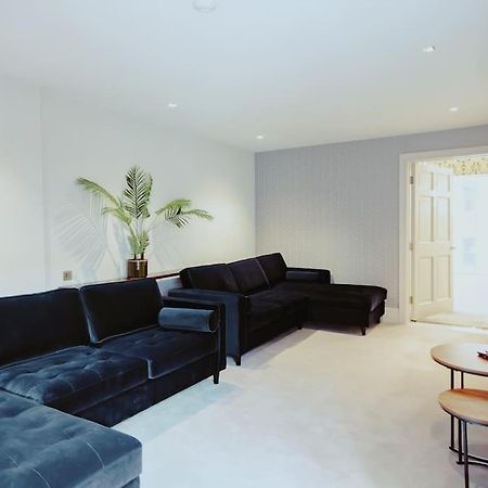 Ferienwohnung 3-Story Townhouse - Sleeps 8 Leeds  Exterior foto