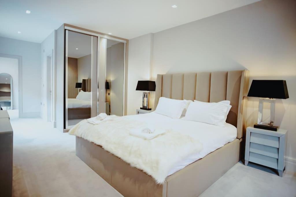 Ferienwohnung 3-Story Townhouse - Sleeps 8 Leeds  Exterior foto