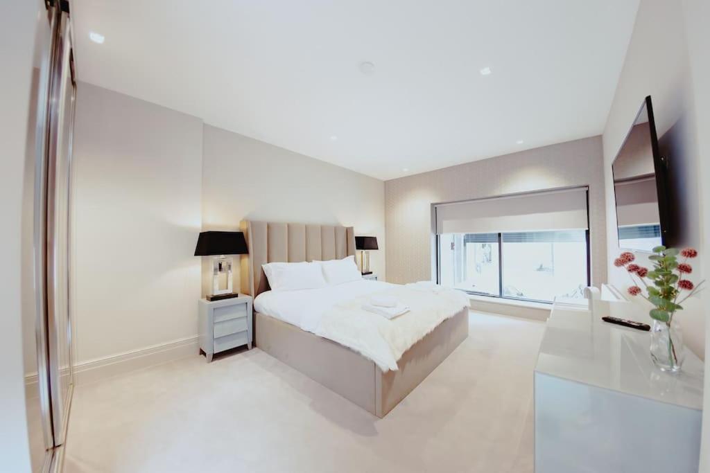 Ferienwohnung 3-Story Townhouse - Sleeps 8 Leeds  Exterior foto