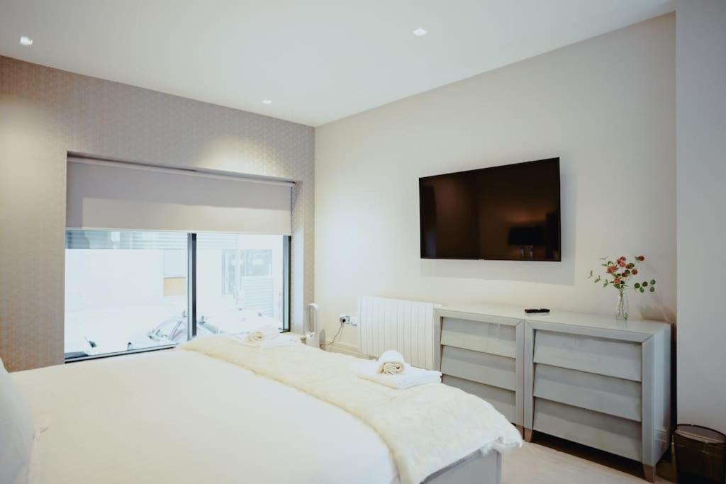 Ferienwohnung 3-Story Townhouse - Sleeps 8 Leeds  Exterior foto