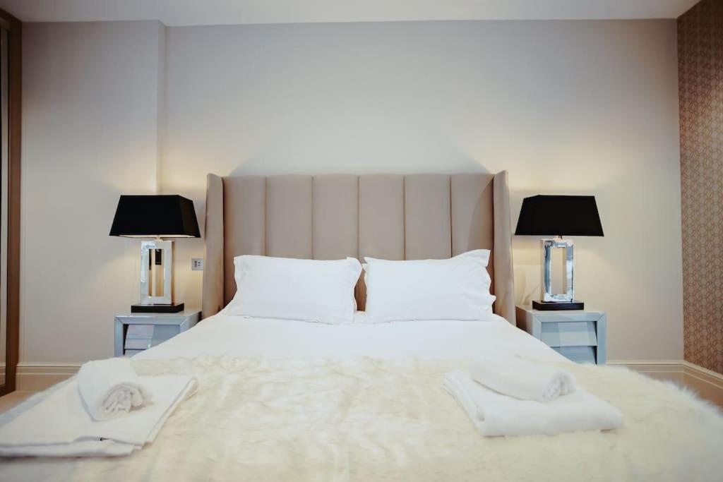 Ferienwohnung 3-Story Townhouse - Sleeps 8 Leeds  Exterior foto